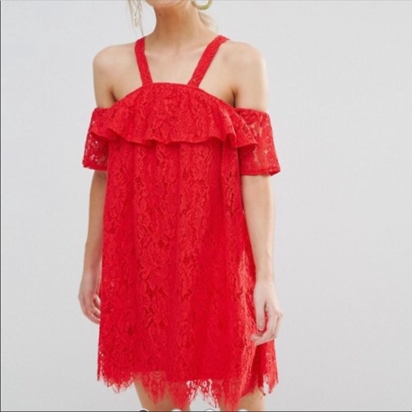 Missguided • Red Lace Off the Shoulder Shift Dress - Picture 8 of 8